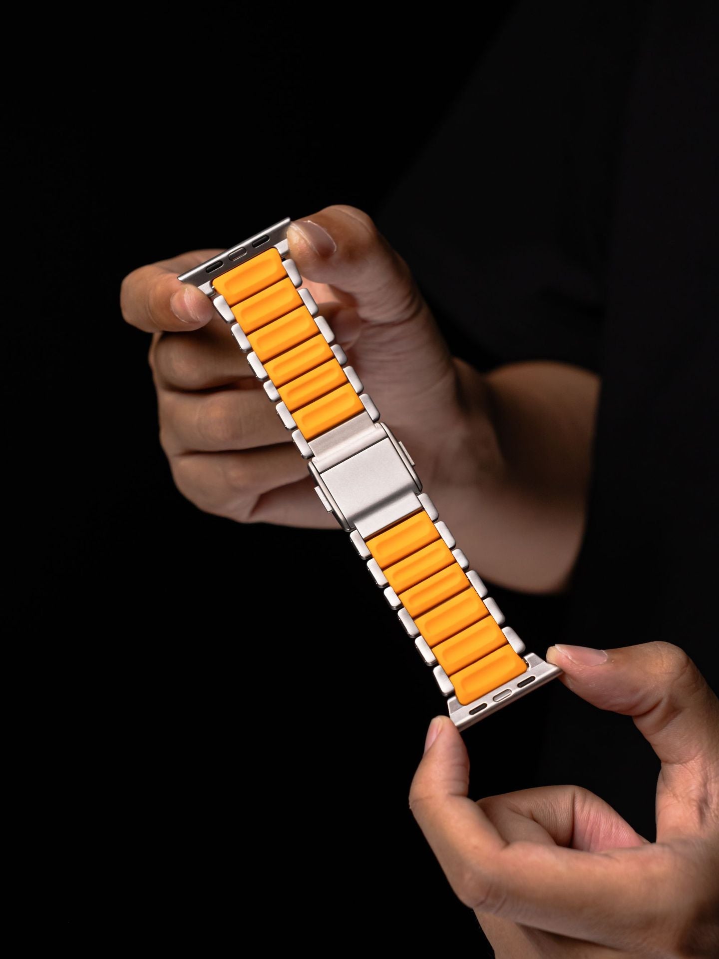Ocean Titanium Band For Apple Watch Inaams