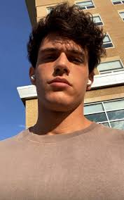 Luis Zavala