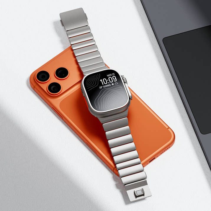Ocean Titanium Band For Apple Watch Inaams
